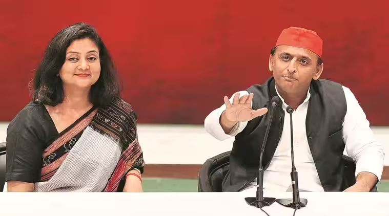 वाराणसी में सपा को लगा बड़ा झटका, सपा का एक और सदस्य BJP में हुआ शामिल??