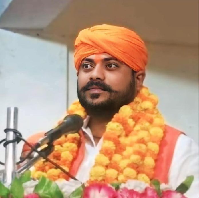 विश्व हिंदू महासंघ के जिलाध्यक्ष अखिलेश सिंह ने छांगुर उर्फ जमालुद्दीन के खिलाफ खोला मोर्चा