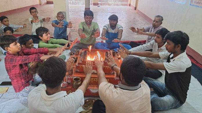 पुण्यतिथि पर मिसाइल मैन को आर्य वीर दल ने यज्ञ कर अर्पित की भावभीनी श्रद्धांजलि, कहा कि वे महामानव थे